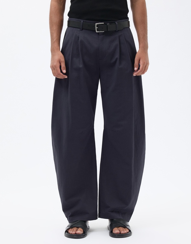 AERE - Pleated Barrel Trousers