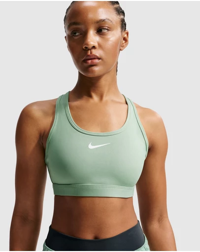 Nike - Swoosh Medium Support Padded Sports Bra