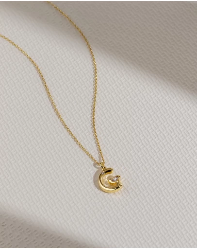 Wanderlust + Co - Alphabet Bubble Pendant Necklace - Letter G