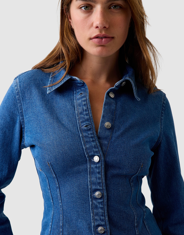 GAP - Long Cinched Shirt