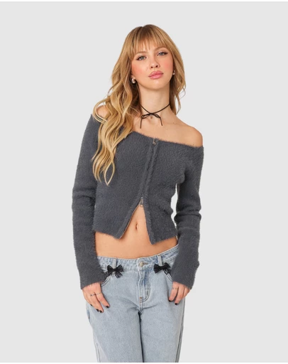 EDIKTED - Sonia Off Shoulder Fuzzy Knit Top