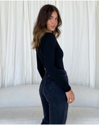 Dazie - Call On Me Long Sleeve V-Neck Bodysuit