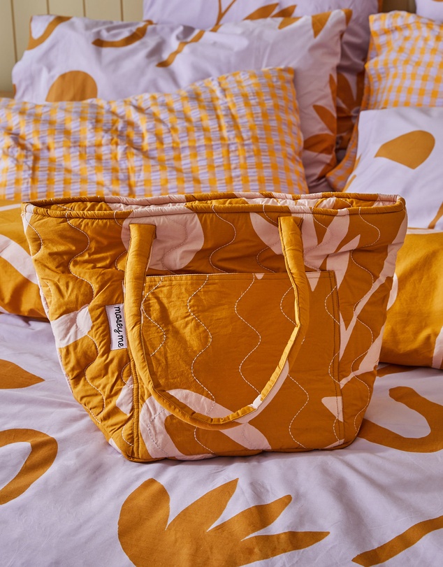 Mosey Me - Floral Dreams Quilted Bag
