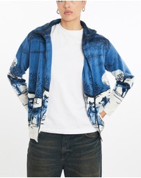 Vintage by The Real Deal - Pre Loved - Vintage All Over Print Wolf Wildlife Fleece Jacket