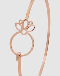 Pastiche - Alina Cuff
