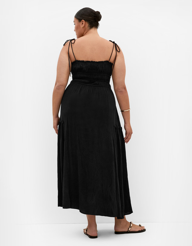 City Chic - Plus size Poolside Shoulder Tie Maxi Dress - black