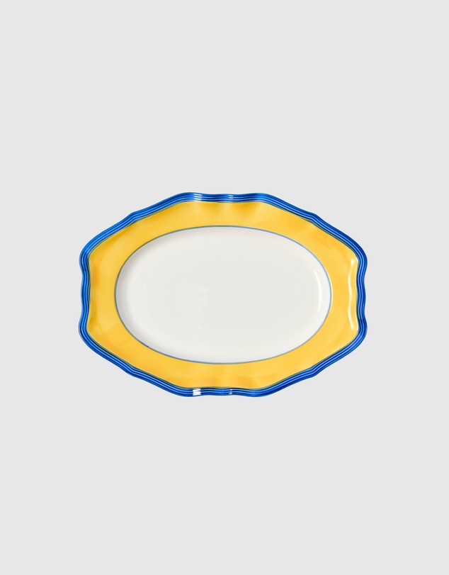 In The Roundhouse - Yellow & Blue Soft Scallop Dining Set