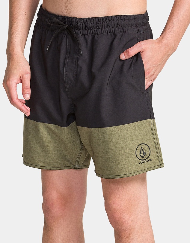 Volcom - Mens Manic Trunk 17