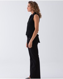 Style Addict - Riley Knit Zip Vest