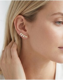 Izoa - Lina Crystal Stud Earring