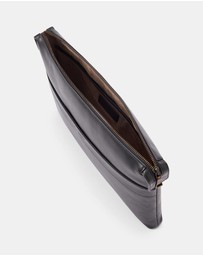 R.M.Williams - Farrier Tech Folio