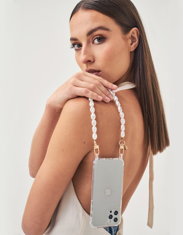 LOUVE COLLECTION - Clear Phone Case + Pearl Wristlet