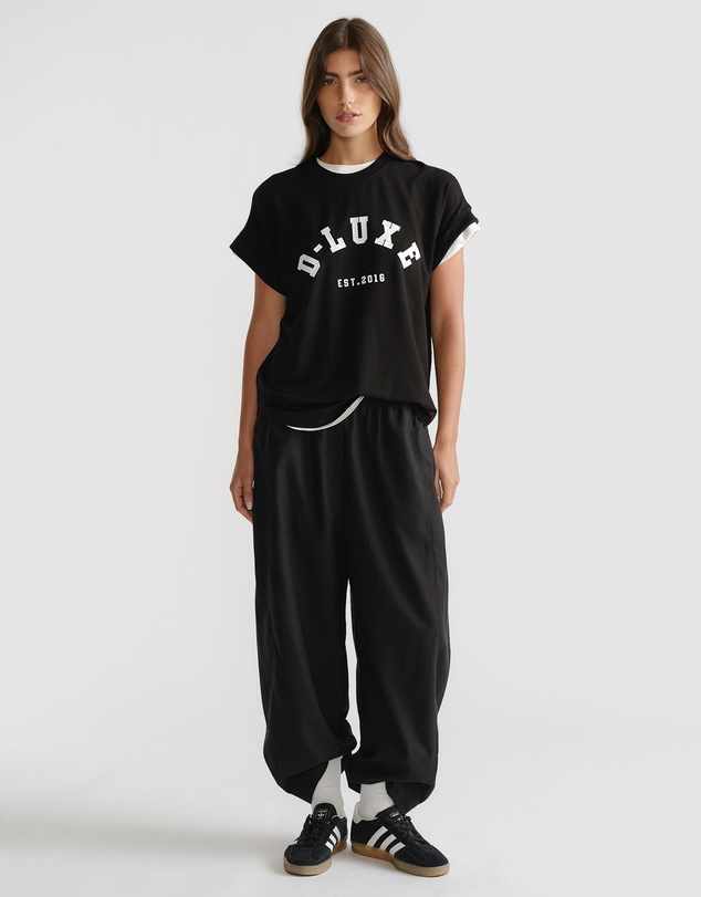 Decjuba - D-Luxe Half Moon Tee