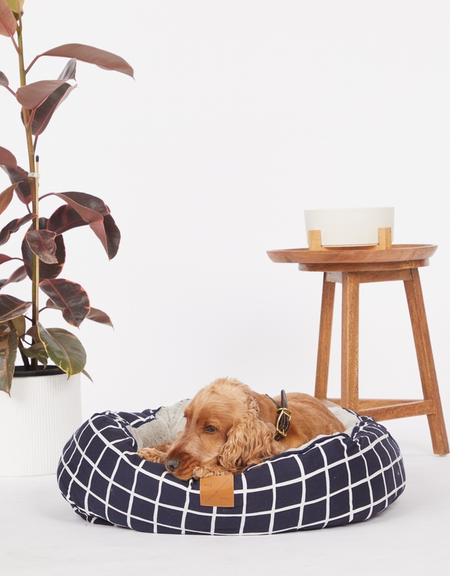 Mog & Bone - 4 Seasons Reversible Circular Dog Bed - Navy Check Print