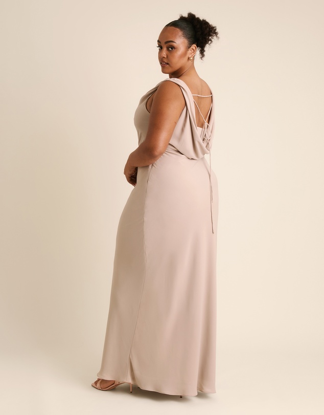 Six Stories - Plunge Cowl Front Chiffon Bridesmaid Dress with Neck Scarf