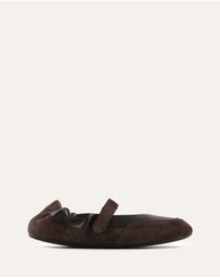Jo Mercer - Chevy Casual Flats