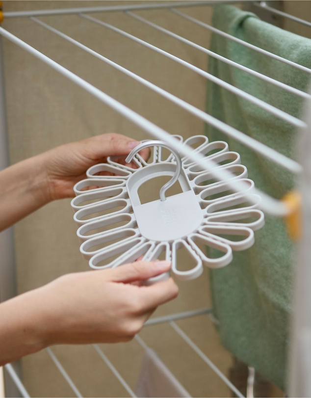 Joseph Joseph - Petal™ 22-Piece Small Item Drying Hanger