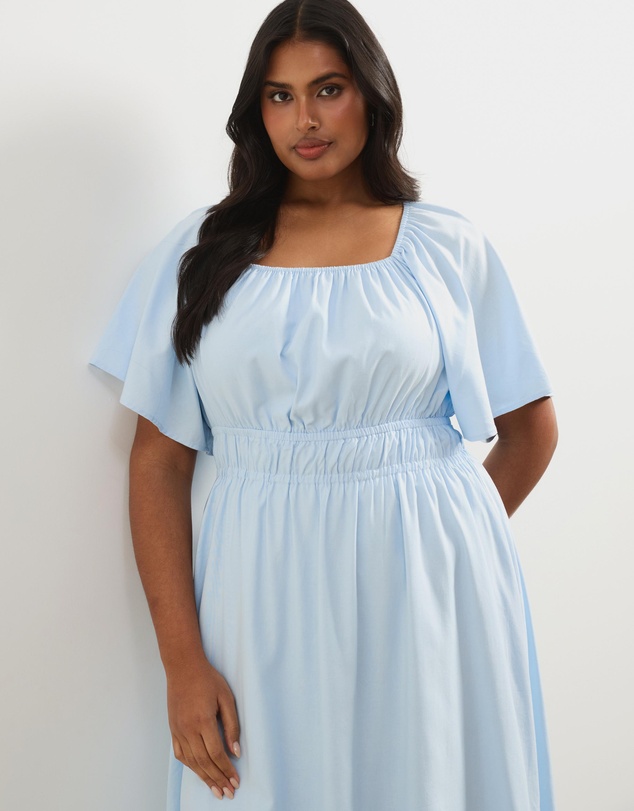 Atmos&Here Curvy - Linen Blend Maxi Dress With Flutter Sleeve