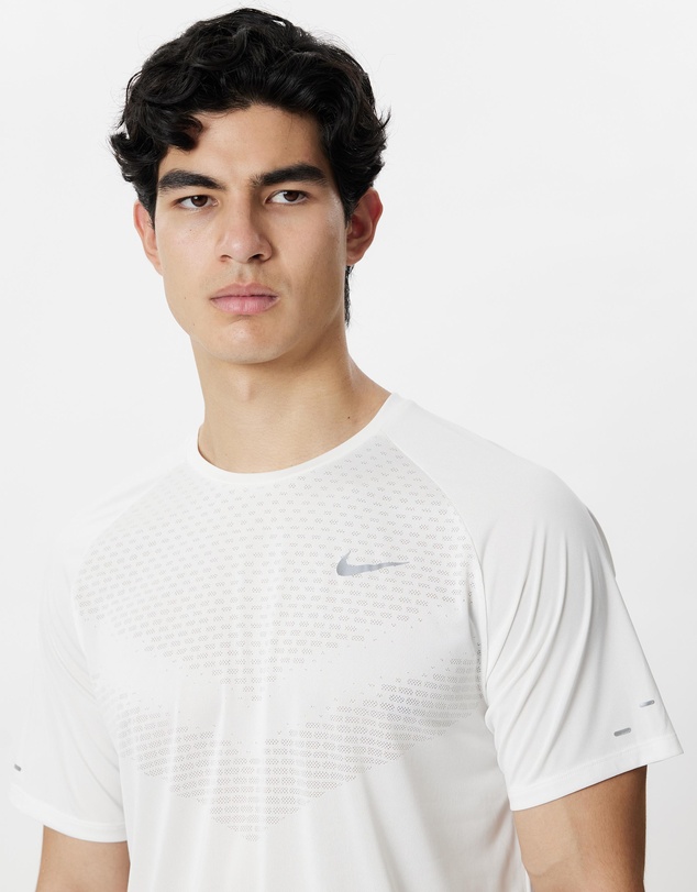 Nike - Nike Stride Dri-FIT ADV Short-Sleeve Running Top