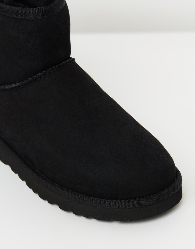 UGG - Mens Classic Mini Boots
