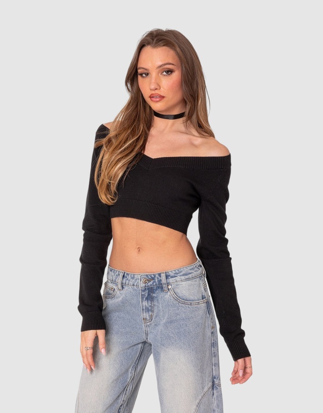 EDIKTED - Lainey V Neck Knit Crop Top