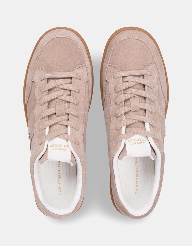Tommy Hilfiger - Jackie TH Heritage Suede Court Sneakers - Women's