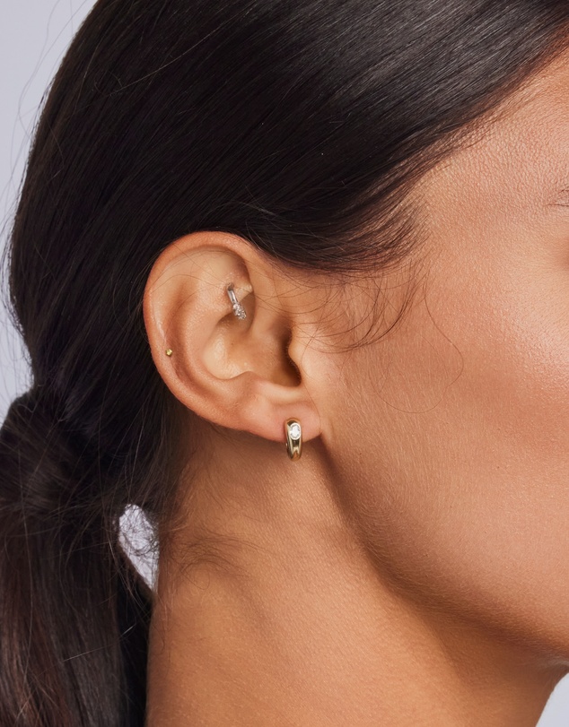 Zoe Olivia - 9K Gold Oval Lab Grown Diamond Huggie Earrings