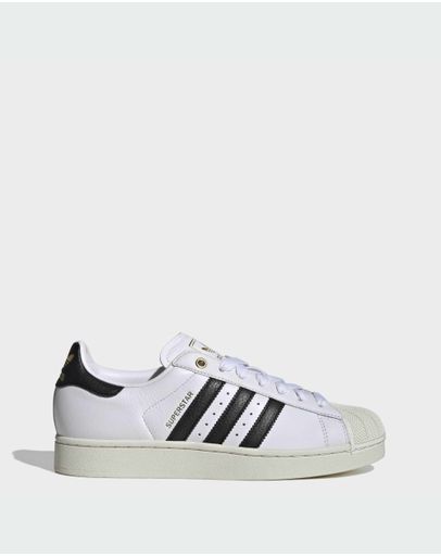 Cloud White / Core Black / Off White