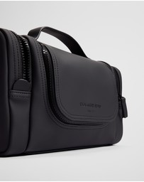 Country Road - Zip Coated Washbag