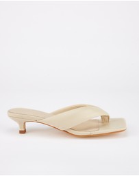 Sol Sana - Sir Heel