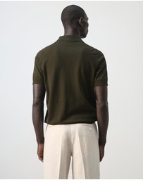 M.N.G - Arraona Polo