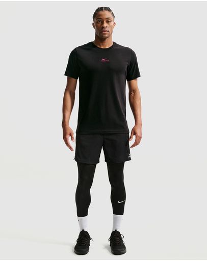 Black & Hyper Pink