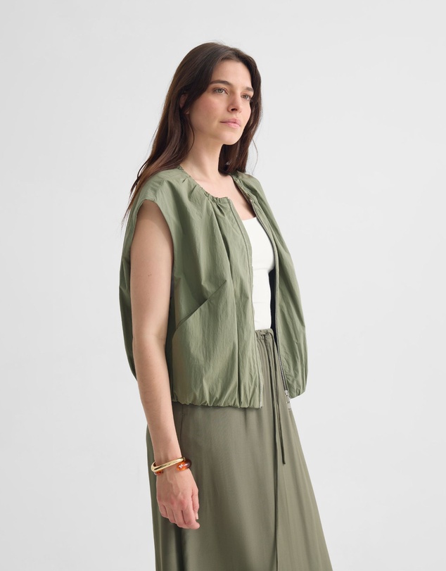 Oxford - Katie Sleevless Bomber Jacket