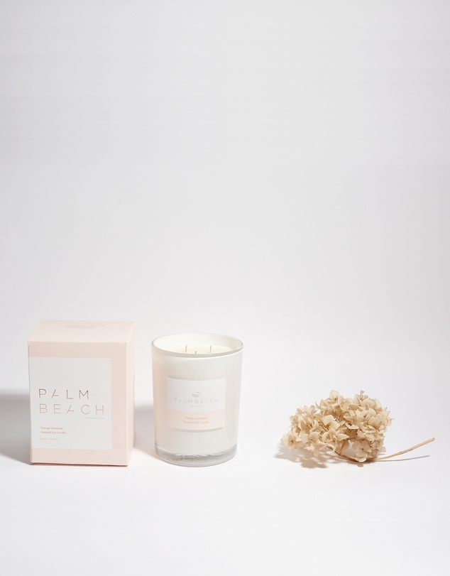 Palm Beach Collection - Vintage Gardenia Scented Soy Candle 850g