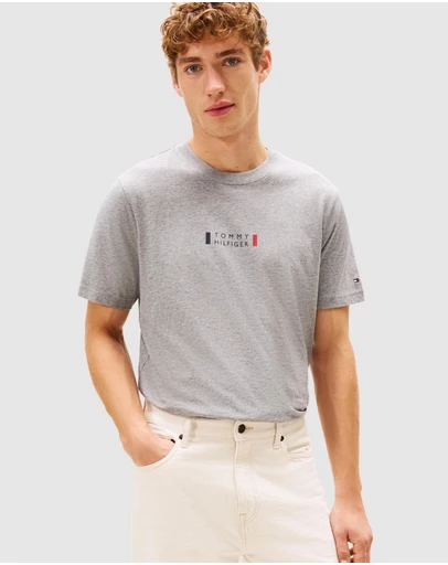 Tommy Hilfiger - Brand Love Centre Tee
