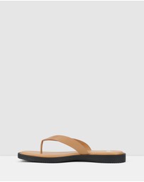 Rollie - Square Toe Thong