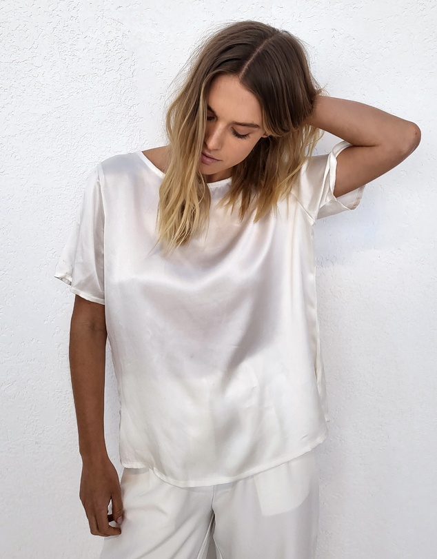CAMIXA - Teena Satin Silk T-shirt