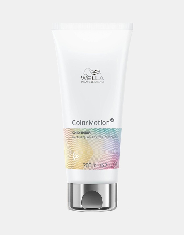 Wella - Premium Care Moisturizing Color Conditioner