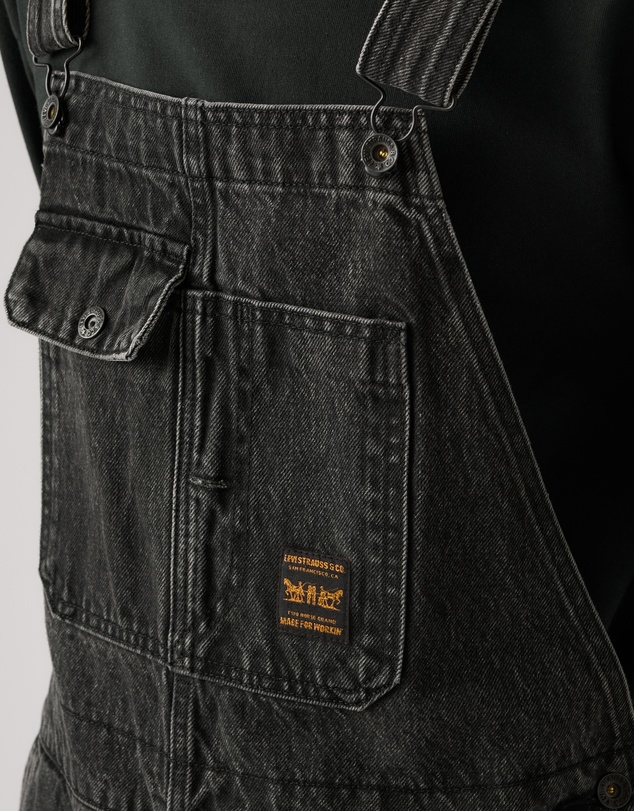 Levi's - Loose Overalls