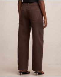 Forever New Petite - Emma Petite Mid Rise Barrel Jeans