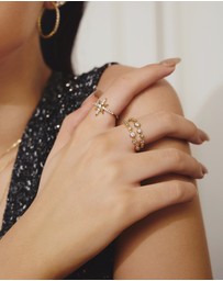 Ania Haie - Ania Haie Gold Bezel Cubic Zirconia Zig-Zag Ring