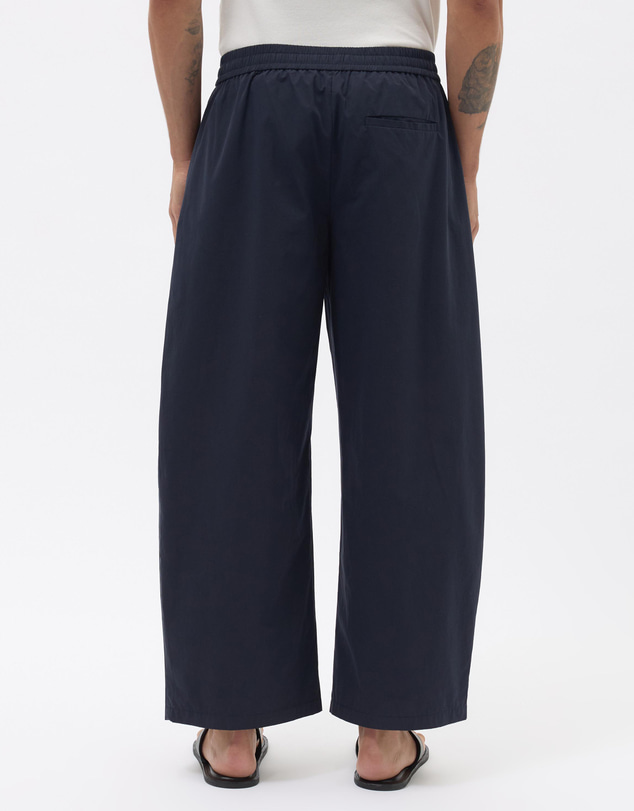 AERE - Cotton Barrel Leg Pant