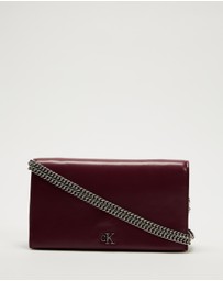 Calvin Klein - Wallet On Chain