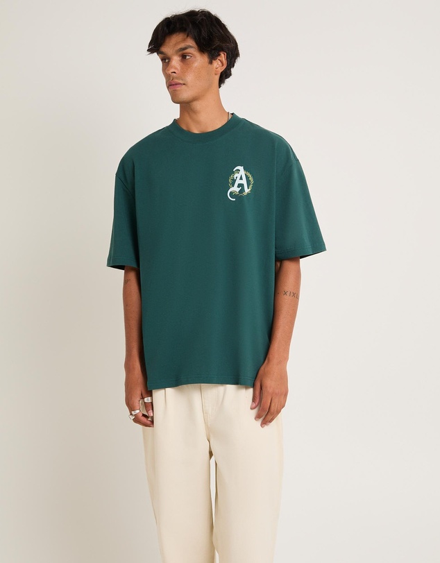 Arvust - House Of Wellness T-Shirt