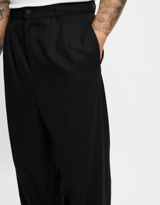 X-Large - Amplify Pleated Trousers