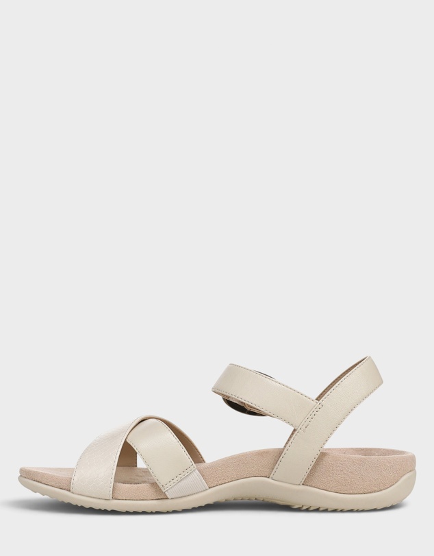 Vionic - Ramsey Sandal - Cream