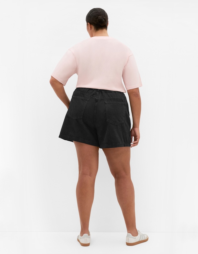 City Chic - Plus size Stretch Waist Denim Short - black