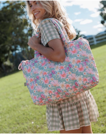 The Somewhere Co - Sage Wildflowers Marshmallow Midi Tote