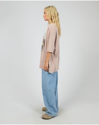 All About Eve - Fields Oversized Tee Fawn