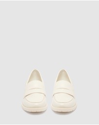 Nine West - Naveen